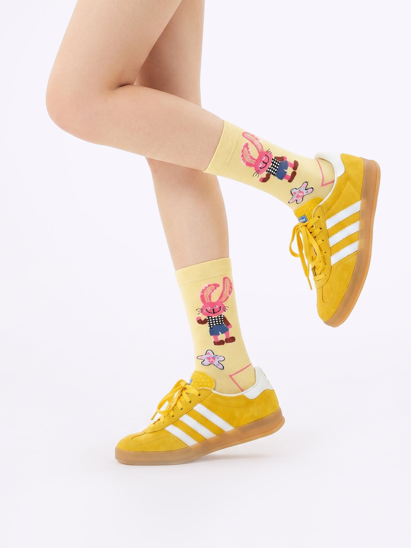 Cartoon Rabbit Dopamine Mid-Calf Socks